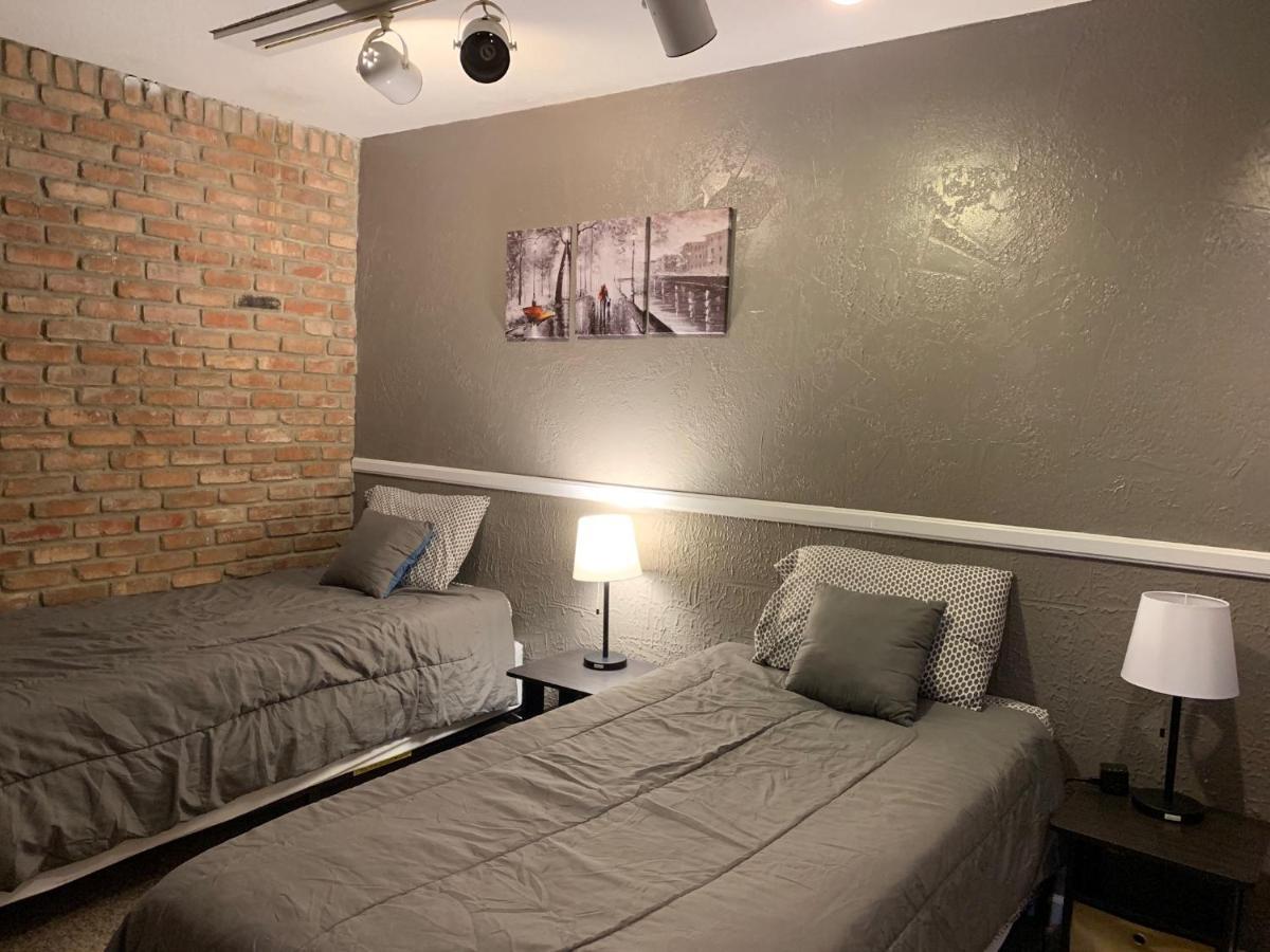 Country Livin Hostel Carlsbad Ngoại thất bức ảnh